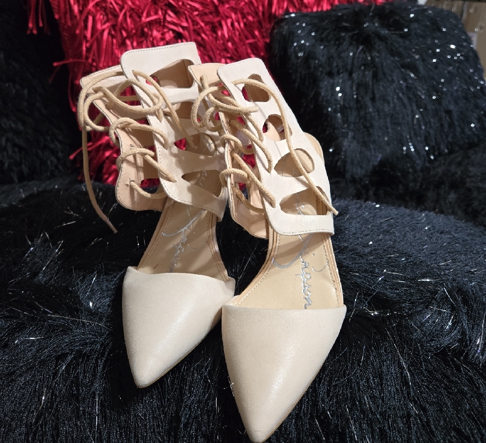 Elegant Beige Lace-Up Women's Shoes
